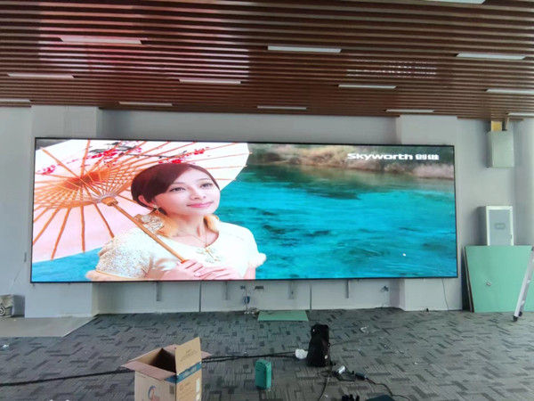 凤凰P1.53led小间距屏安装案例